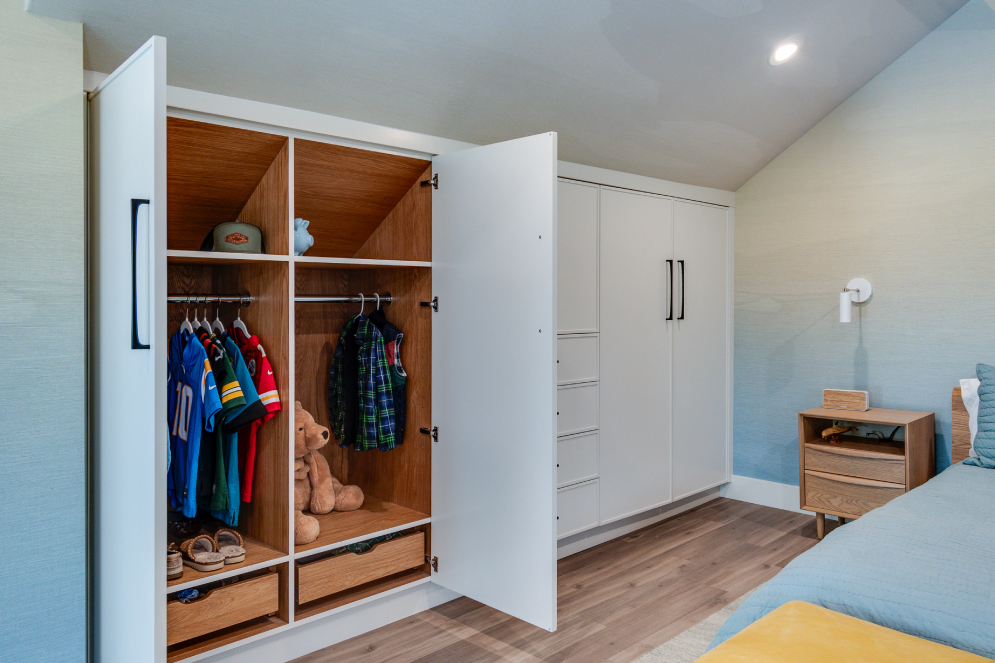Countryside Escape Built In Closet1