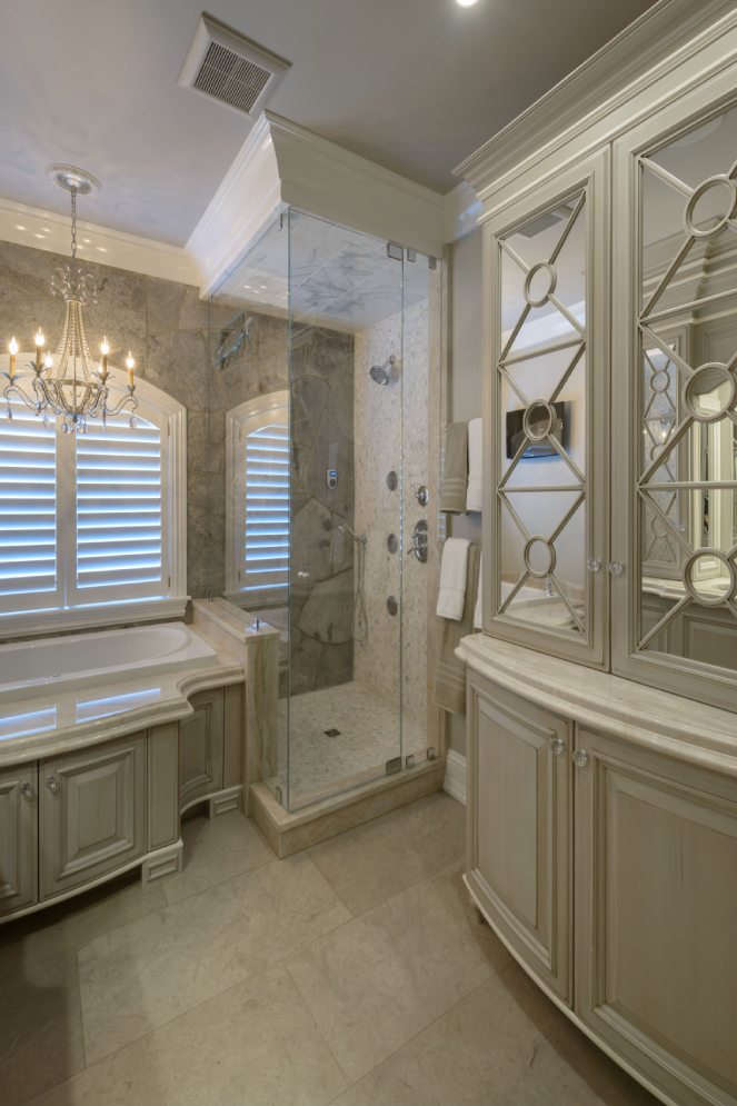Lighthouse View Bath5