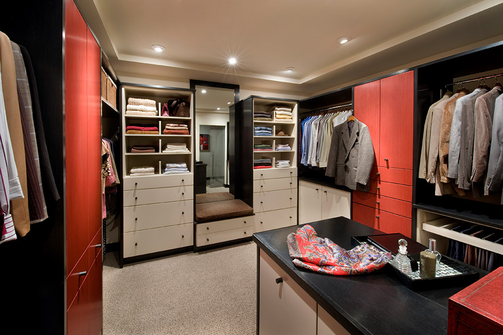 Linear Solutions RR-5 Closet/Wardrobe