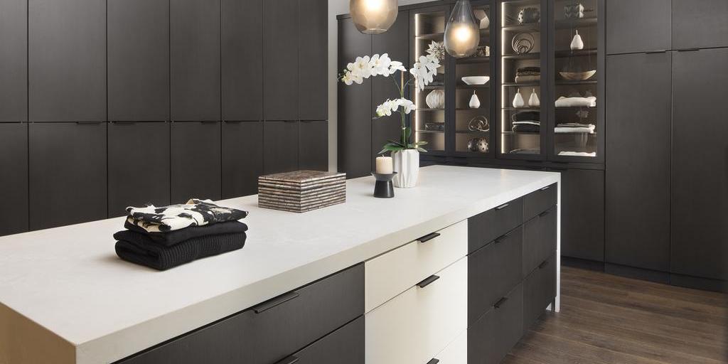3 Tips for Custom Closet Designs
